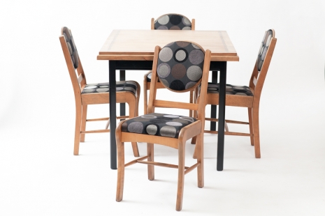 Table avec rallonge intégrée amovible + 4 chaises début 1940